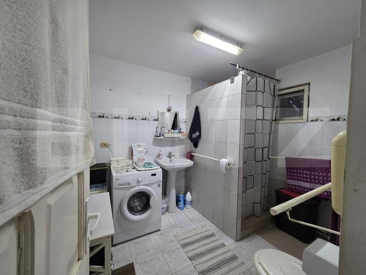Casă individuală cu 2 camere cu Canalizare în Cloșca