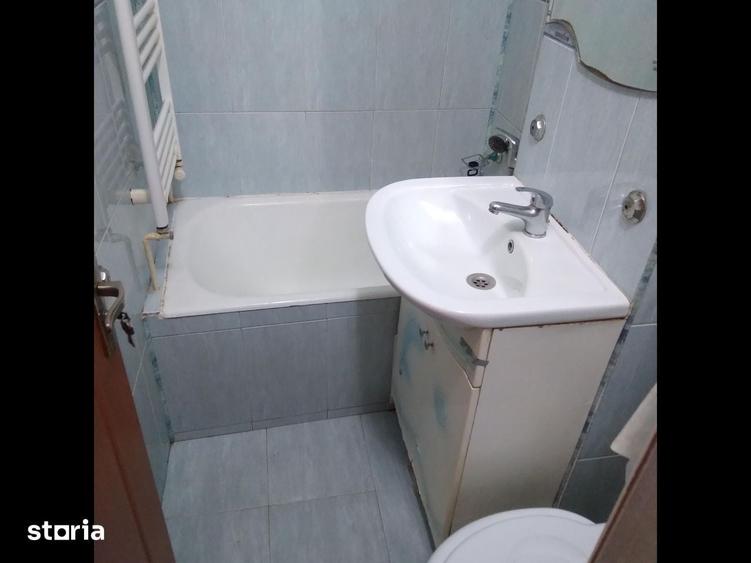 Garsoniera de inchiriat, etaj 2, 30mp, 140 Euro/Luna - 2