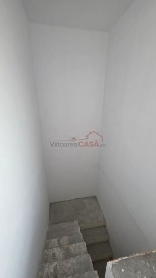 Apartament cu 3 camere decomandat în Parcul Carol