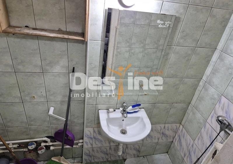 Garsonieră semidecomandată, mobilată în Complex Studențesc