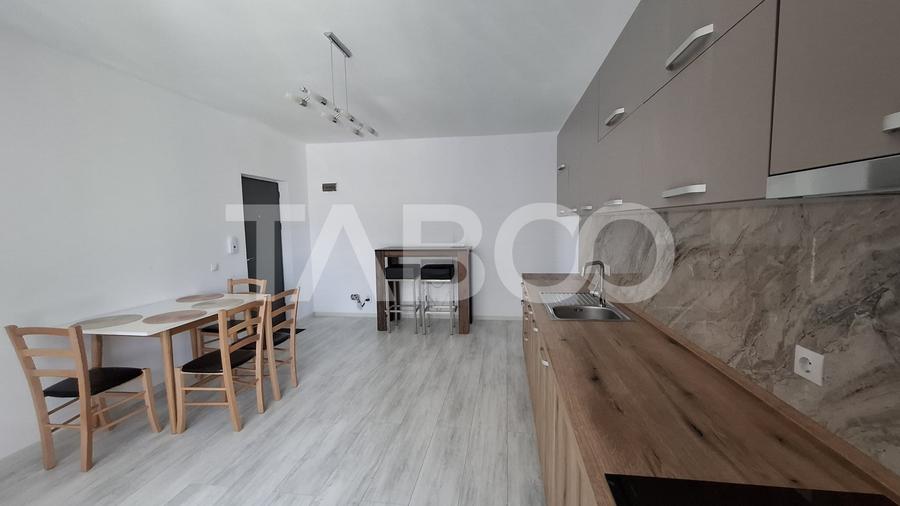 Apartament cu 3 camere decomandat, mobilat în Șelimbăr