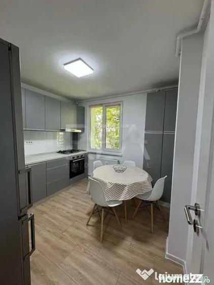 Apartament cu 2 camere decomandat în Mărgeanului