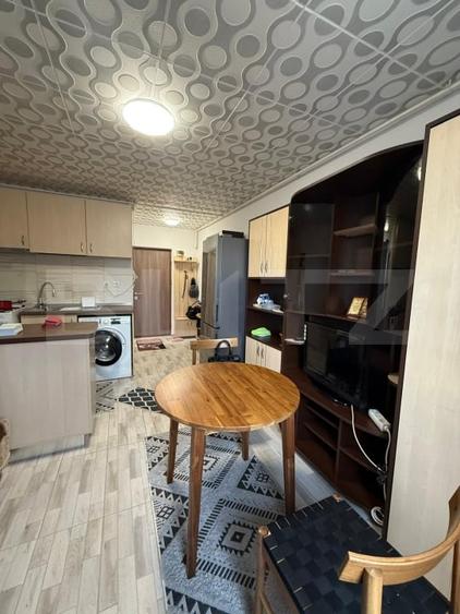 Apartament cu 2 camere semidecomandat, mobilat în Mihai Bravu