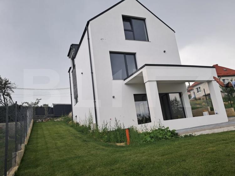Casă individuală cu 4 camere cu Teren 873 Mp în Feleacu