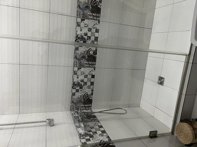 Garsonieră decomandată în Central