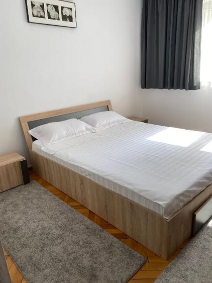 Apartament cu 2 camere decomandat, mobilat în Tomis Nord