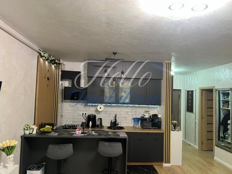 Apartament cu 2 camere semidecomandat, mobilat în Florești