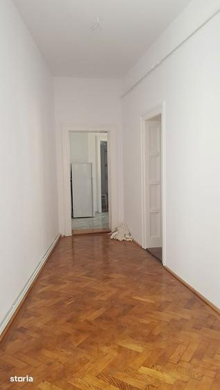 Spatiu birouri zona Centru - 10