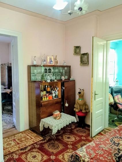 Casă cu 3 camere cu Teren 900 Mp în Telegrafului