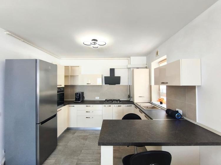 Brasov studio elegant in Kasper Coresi balcon parcare boxa - 9
