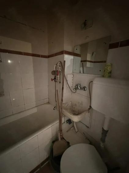 Garsonieră semidecomandată în Vest