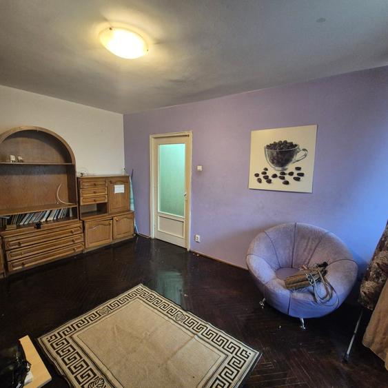 Apartament cu 2 camere semidecomandat în Basarab