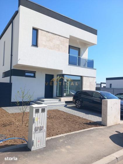 Apartament cu 3 camere în Berceni