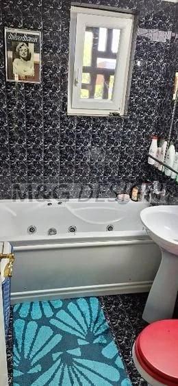 Apartament cu 2 camere semidecomandat în Tipografilor
