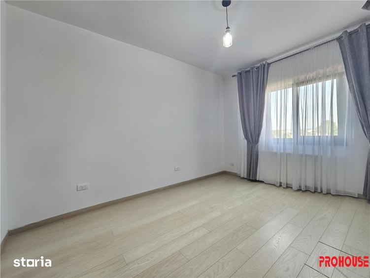 Casă cu 3 camere cu Teren 378 Mp în Hemeiuș