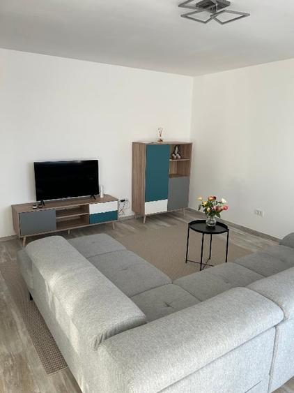 Apartament cu 2 camere semidecomandat, mobilat în Iosefin