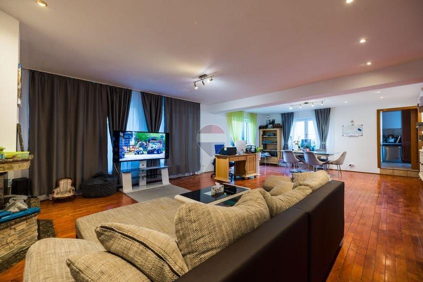 Casă individuală cu 4 camere cu Teren 700 Mp în Dârste