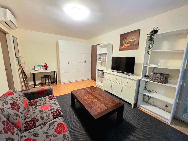 Apartament cu 2 camere semidecomandat în Dristor