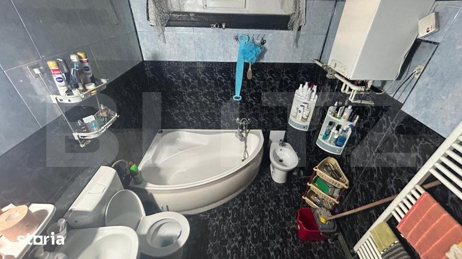 Casă cu 4 camere cu Teren 300 Mp în Central