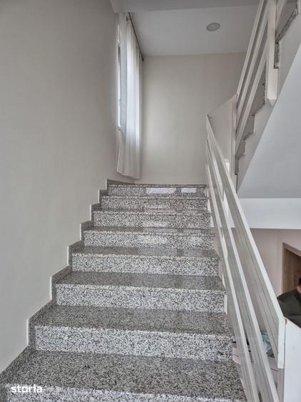 Apartament cu 4 camere în Central