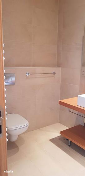 Apartament cu 3 camere decomandat în Decebal