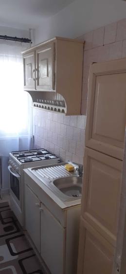 Inchiriez apartament cu 2 camere - 1