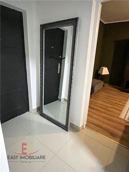 Apartament cu 2 camere decomandat în 7 Noiembrie