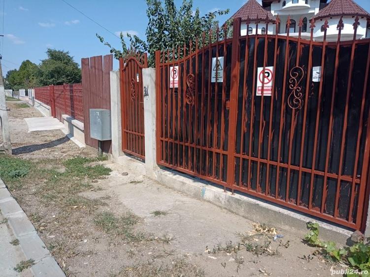 Casă cu 3 camere în Bolintin-Vale