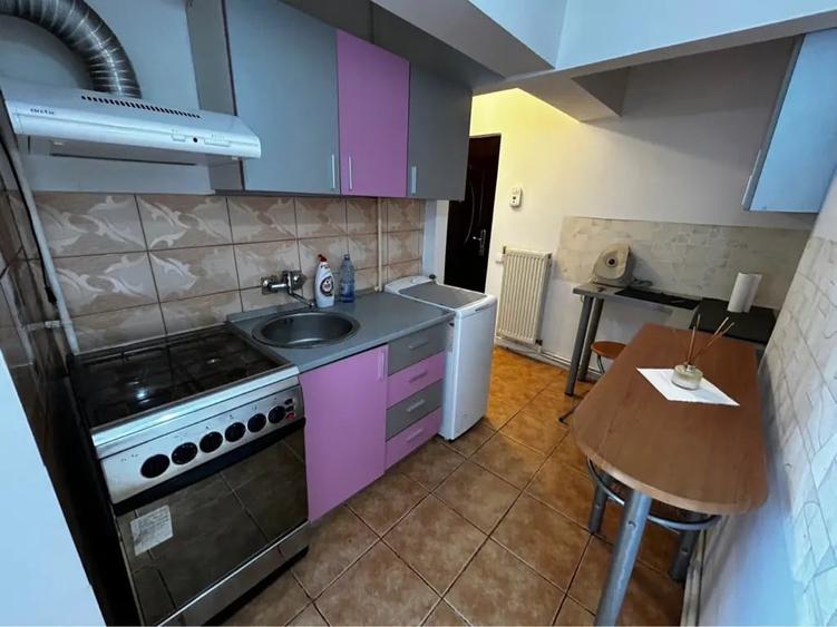 Garsonieră decomandată în Ultracentral