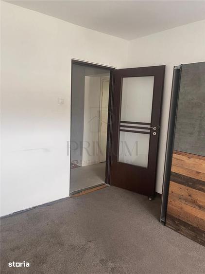 Apartament cu 3 camere decomandat, mobilat în Odobescu