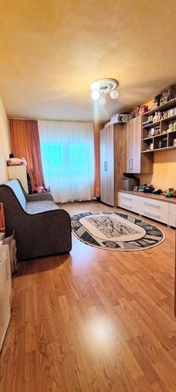 Apartament cu 3 camere decomandat în Ludoș