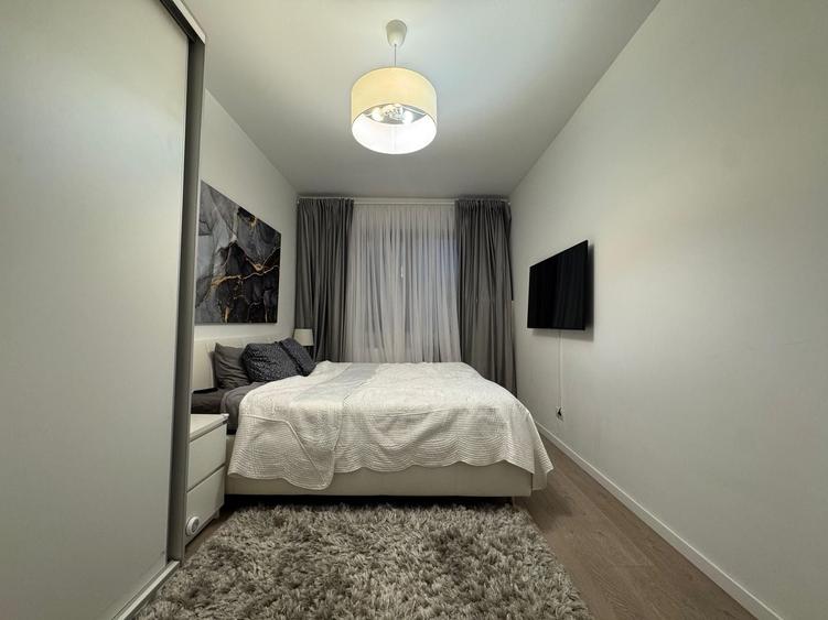 Apartament cu 3 camere semidecomandat, mobilat în Sisești