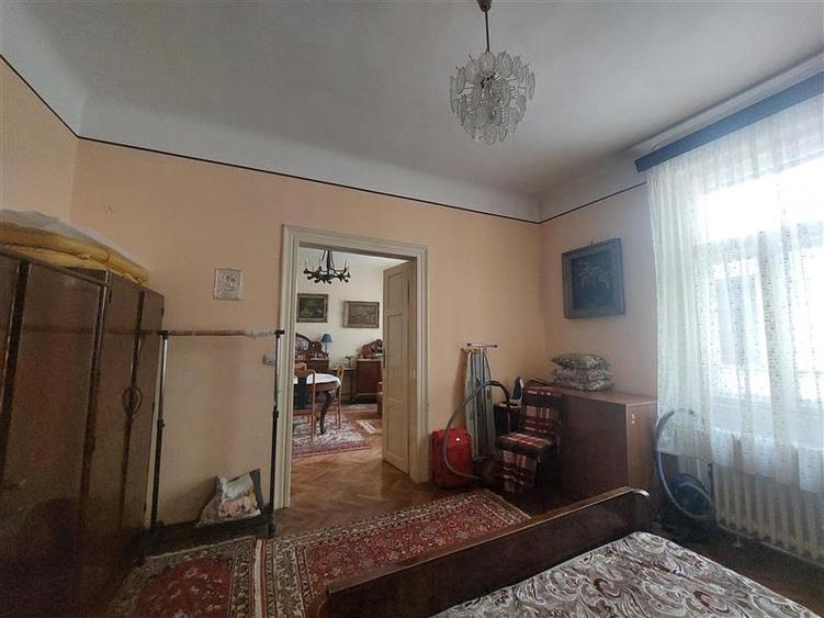 Apartament cu 3 camere circular, mobilat în Ultracentral