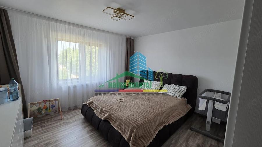 Apartament cu 4 camere decomandat în Vânători
