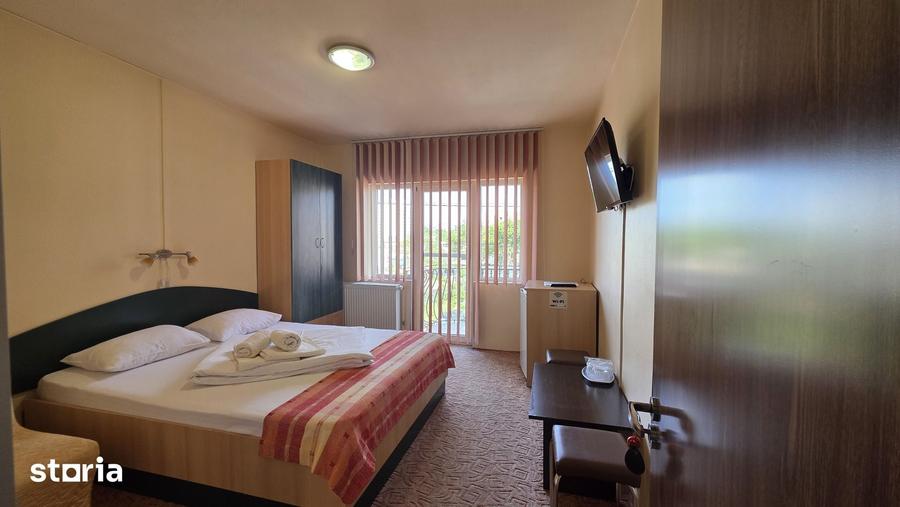 Casă cu Teren 302 Mp în Sânmartin