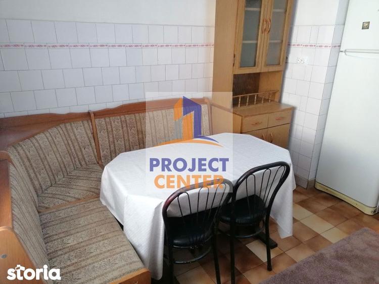 Apartament cu 2 camere decomandat în Craiovei