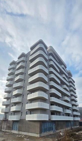 Apartament cu 2 camere decomandat în Galata