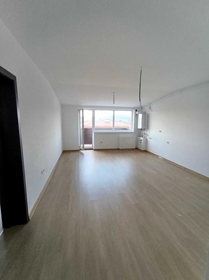 Apartament cu 2 camere în Sânpetru