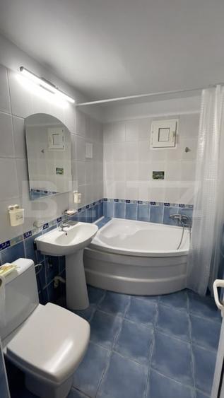 Apartament cu 3 camere decomandat, mobilat în Central