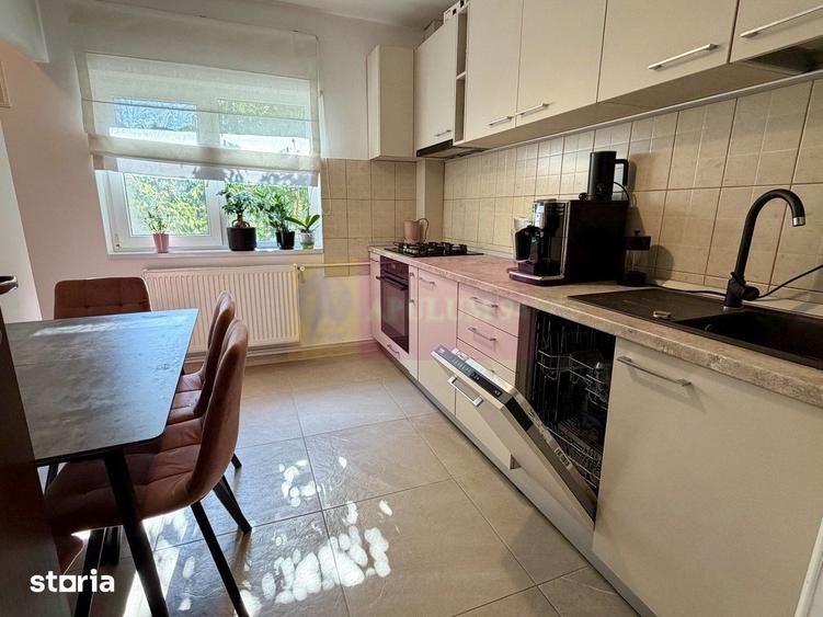 Apartament cu 2 camere decomandat, mobilat în Nerva Traian