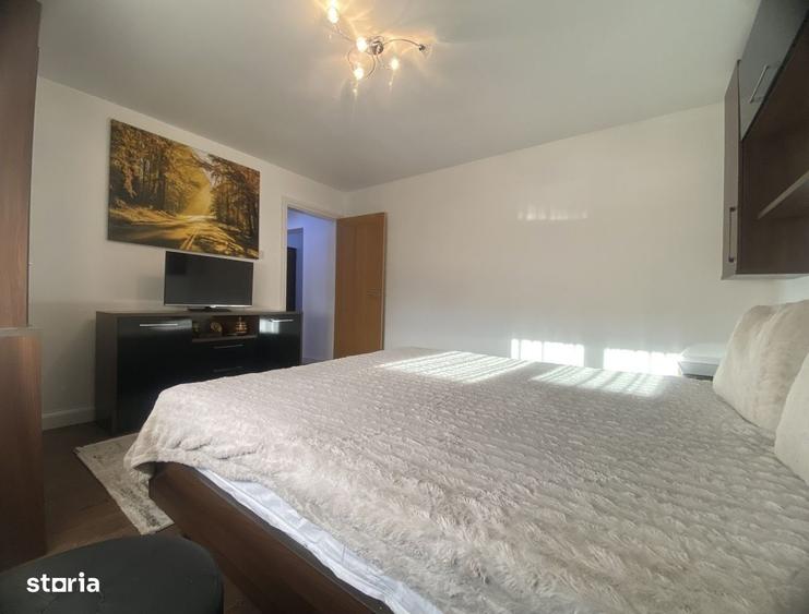 Apartament cu 2 camere decomandat în Micro 8