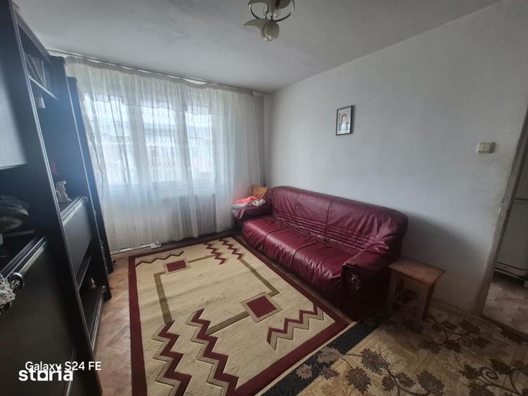 Apartament cu 3 camere în Dărmănești
