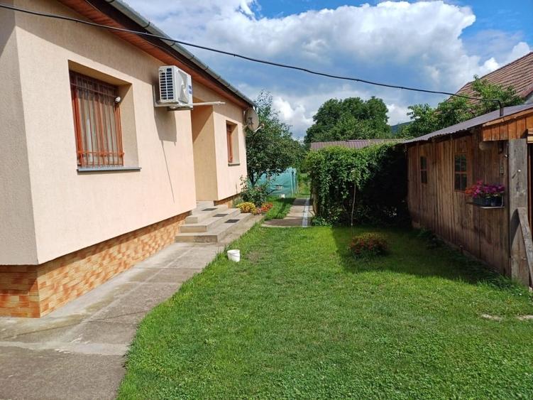 Teren Construcții intravilan de 2120 mp, în Gilău