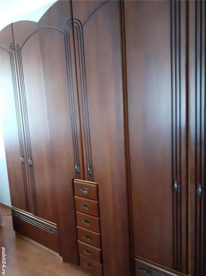 Casă cu 6 camere cu Teren 430 Mp în Central