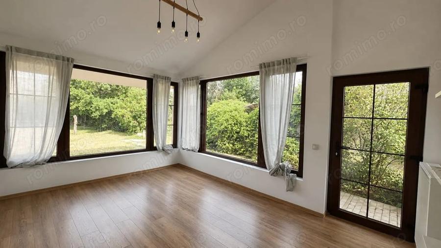 Casă cu 7 camere cu Teren 1800 Mp în Braytim