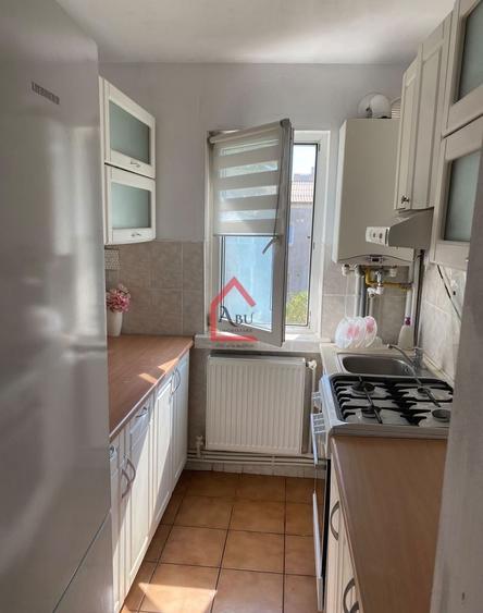 Apartament cu 2 camere semidecomandat, mobilat în Păcurari