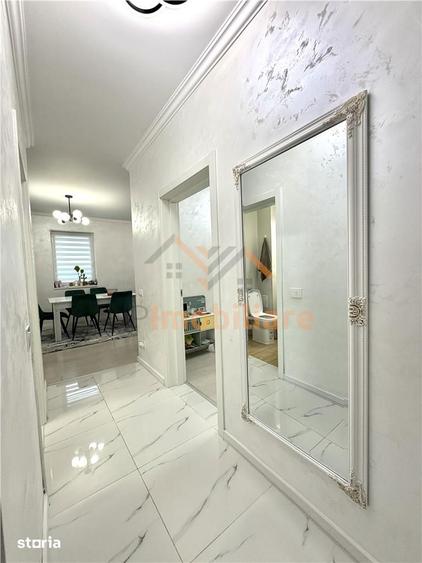 Apartament cu 3 camere în Centura