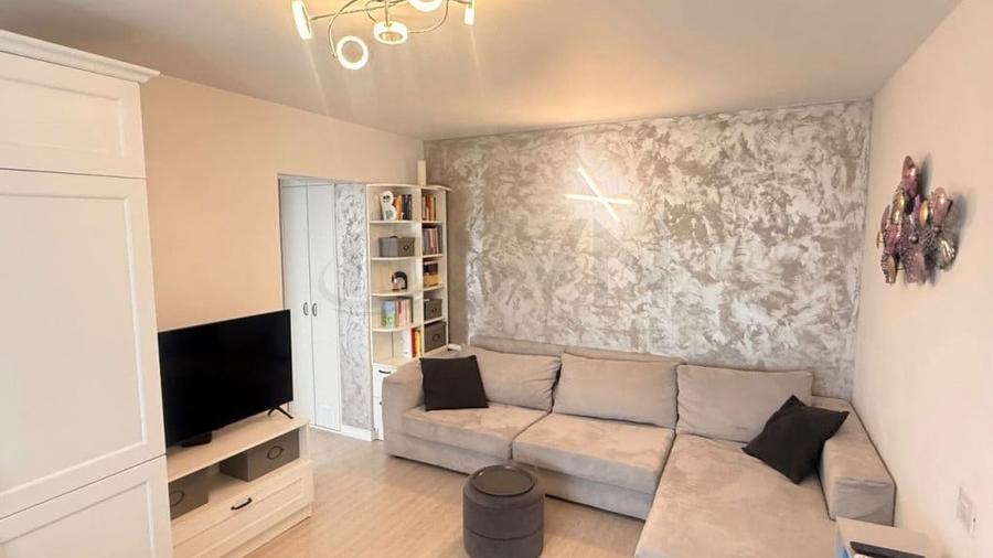 Apartament l 3 camere l Stefan cel Mare - 1