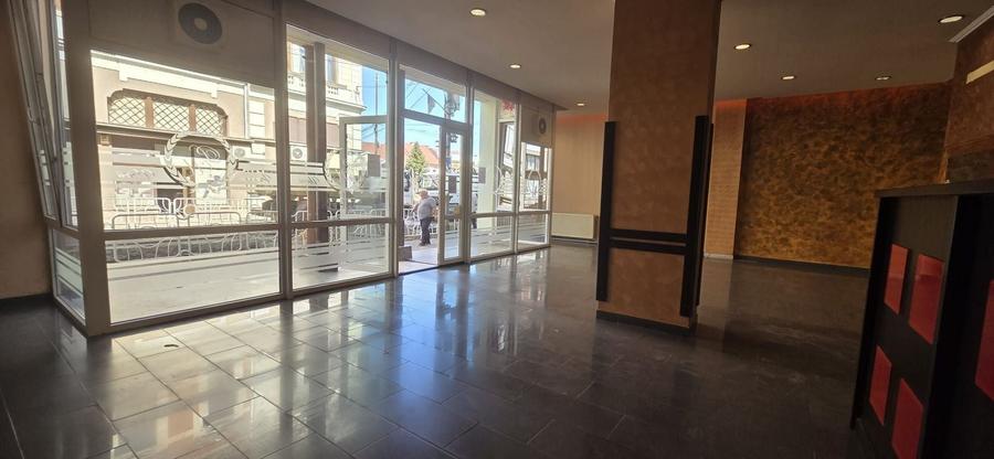 Spațiu comercial, de 116 mp, în Central
