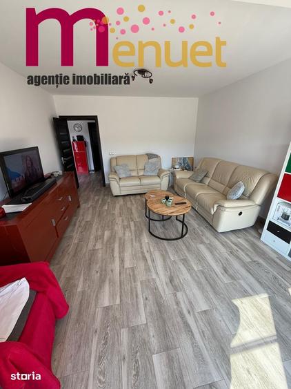 Casă cu 6 camere cu Teren 2000 Mp în Nufăru
